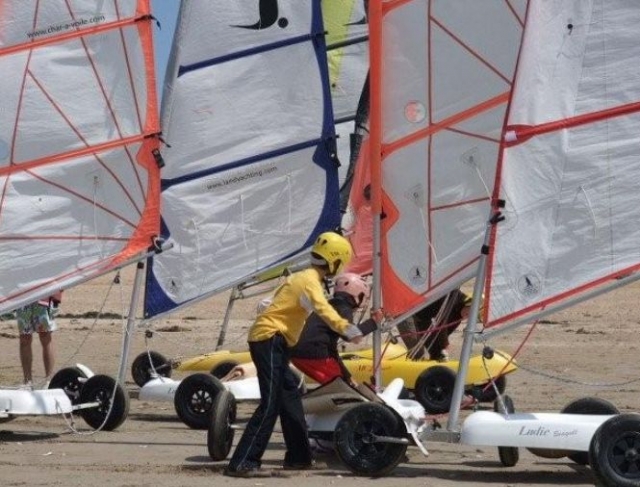 Stage de char a voile plusieurs seances